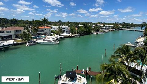 9400 E Bay Harbor Dr