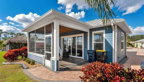 3272 FISH HAWK DRIVE