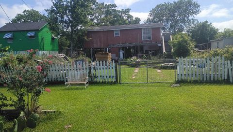 12135 Sandpiper Rd