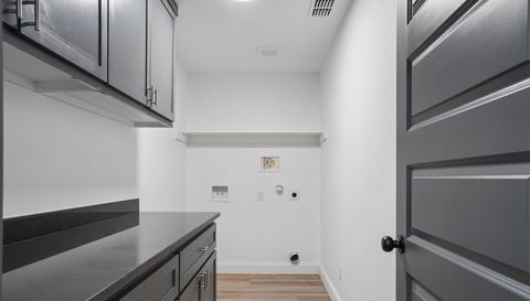 117 Maxwell St