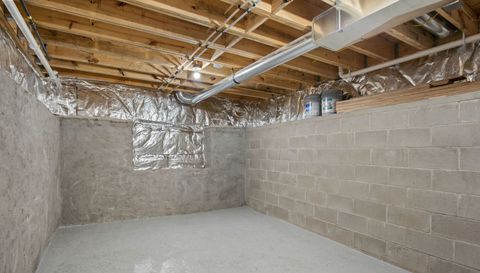 304 S Prairie Street