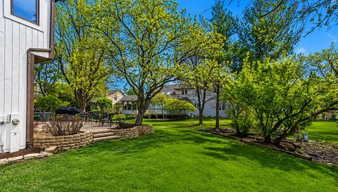 1368 Hunter Circle