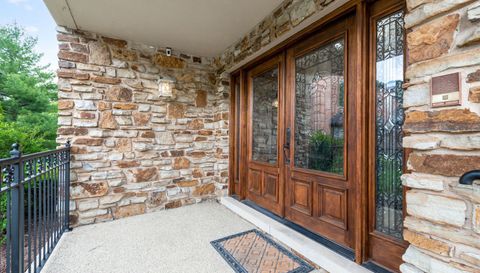 910 Red Fox Lane