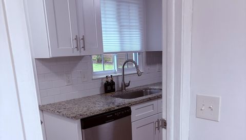 11806 Battery Pl