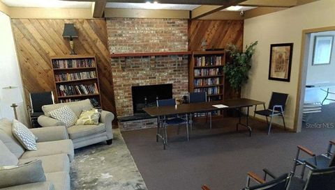 2716 HIDDEN LAKE BOULEVARD