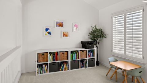 1645 Playa Del Sol St