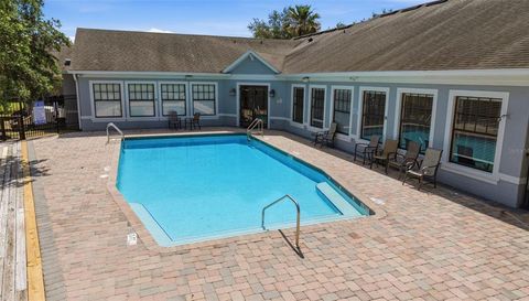 133 LAKESHORE DRIVE