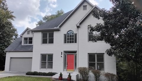 3560 Rosewicke Dr Cumming