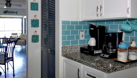 2395 Harbor Blvd Apartment 203