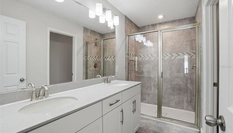 10015 RANDAL WALK STREET