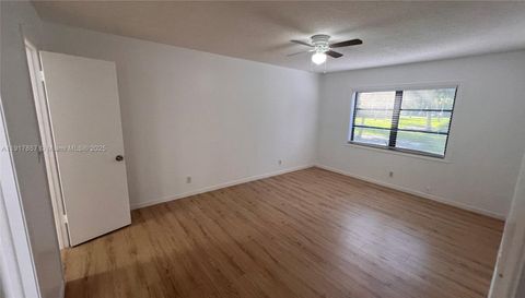 3105 Oakland Shores Dr