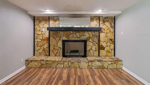 7111 GATEWAY COURT