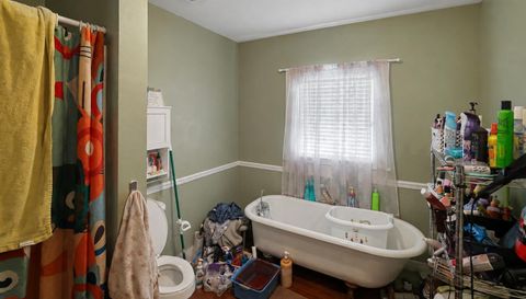 162 Brookfield-Lenox Rd