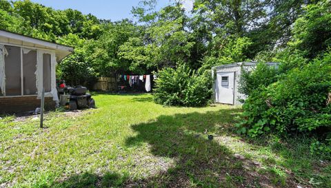 441 Sarah Dr