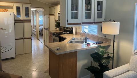 14100 Tamiami Trl E Naples