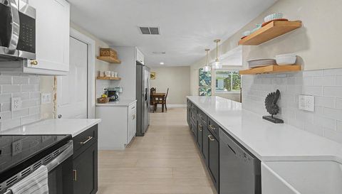 3837 Topsail Trail
