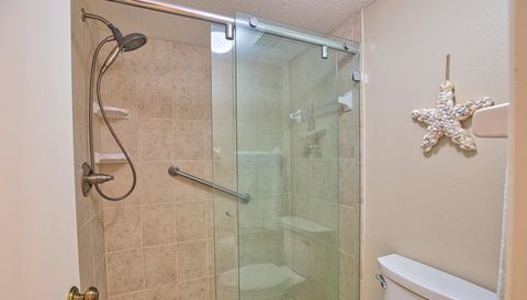 360 Three Lakes Ln UNIT G