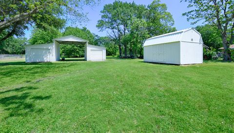 120 Janice Ln