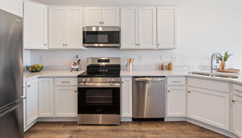 6700 Jorgensen Avenue S