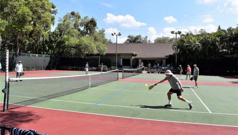 1680 BROOKHOUSE CIRCLE