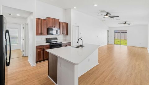 7227 Salt River Ave