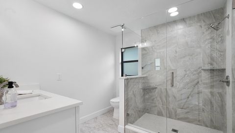 5012 S Deepwater Point