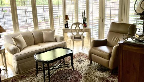 3294 Fox Hunt Trail NW