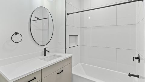 3140 N Clybourn Avenue