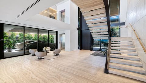 255 Ocean Blvd