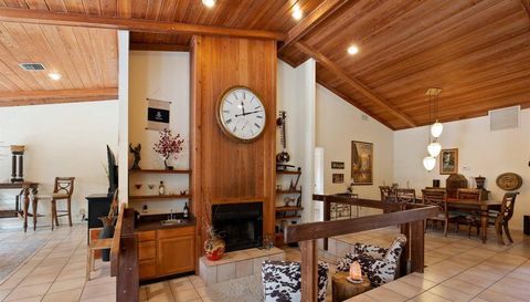 9034 Gardens Glen Circle