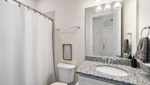 825 SEASCAPE PLACE