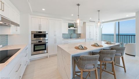 4041 Gulf Shore Blvd N