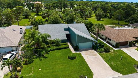 9034 Gardens Glen Circle