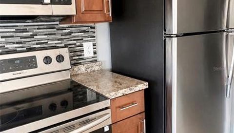 2203 SILVER PINES PLACE