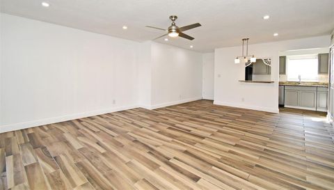 3057 AARON BURR AVENUE
