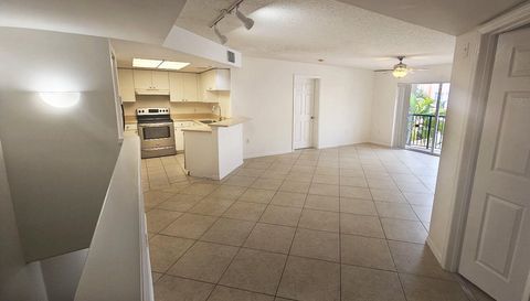 2033 SE 10th Ave Fort Lauderdale