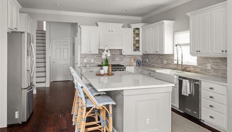 12428 Summerport