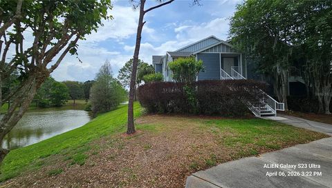 2504 GRASSY POINT DRIVE