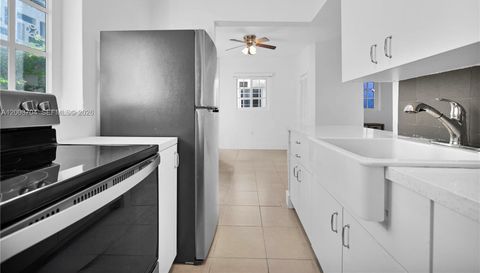 1195 Marseille Dr
