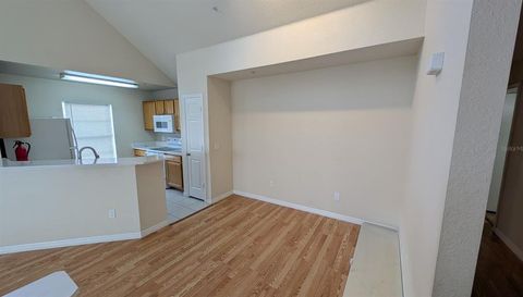 9125 LEE VISTA BOULEVARD