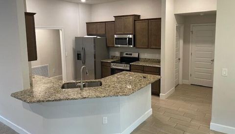 5992 N Mahogany Terrace