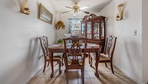 7210 N MANHATTAN AVENUE