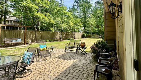 3294 Fox Hunt Trail NW