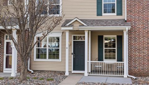 10910 Goodhue Street NE