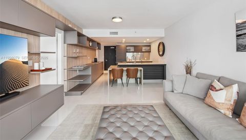 200 Biscayne Boulevard Way