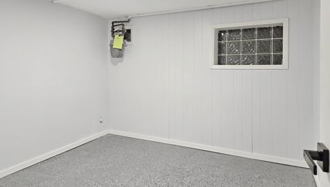 4743 S Keeler Avenue