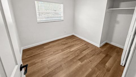 2532 NE 13th Ave