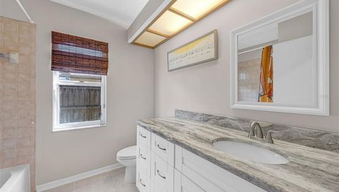 3006 SPRAWLING OAKS PLACE