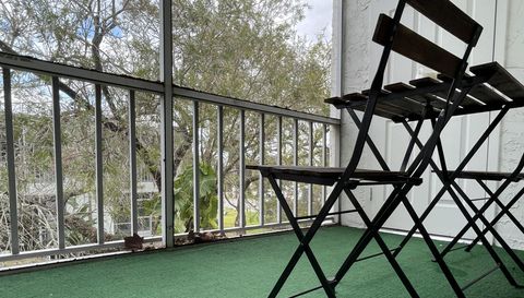 239 S McMullen Booth Rd