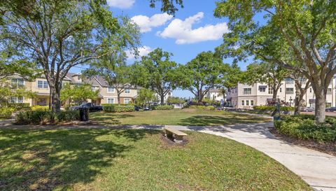11732 Casa Lago Ln